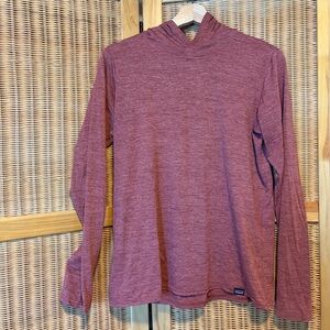 Patagonia Rust Long Sleeve sun shirt  size m